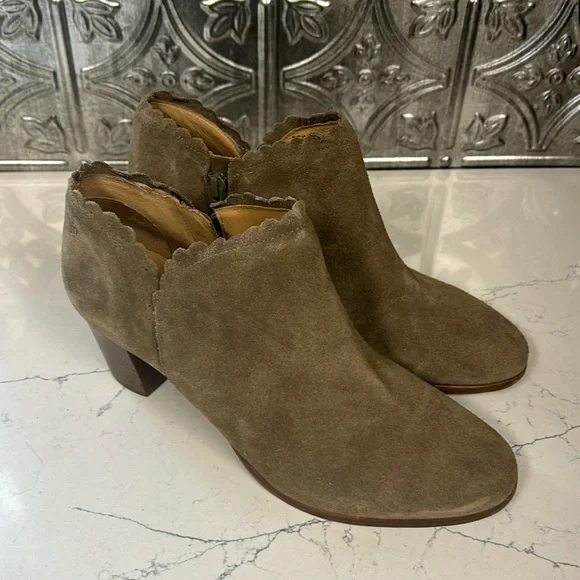 Jack Rogers Marianne Womens Sz 9 Boots Zipper Closure Ankle Boot Stacked Heel - Picture 2 of 6